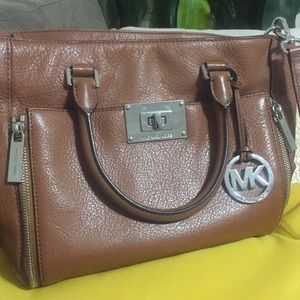 Michael Kors crossbody bag